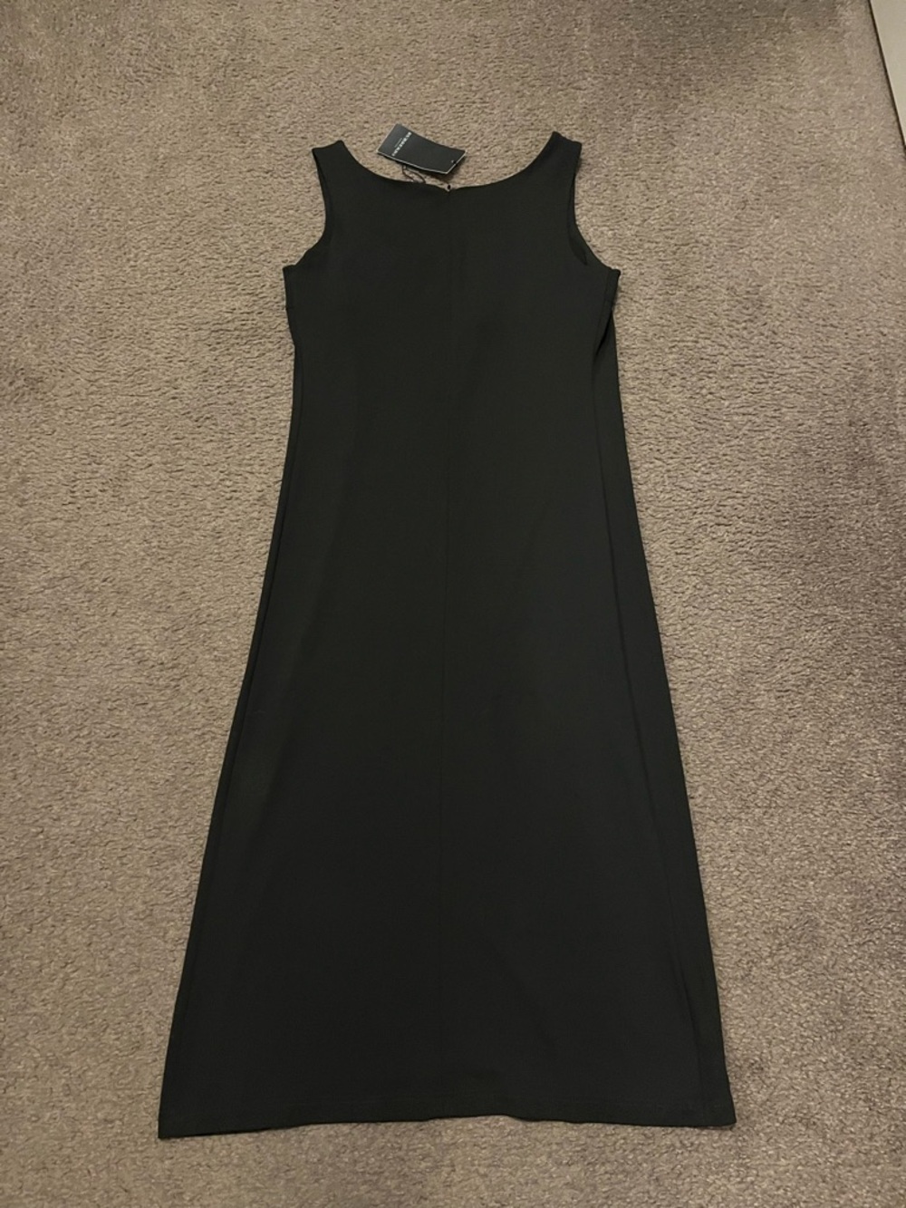 Burberry London Black Scoop Neck Midi Dress NWT - Picture 3 of 8
